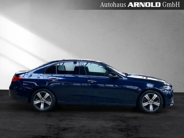 Mercedes-Benz C 200 AVANTGARDE C 200 d Sedan