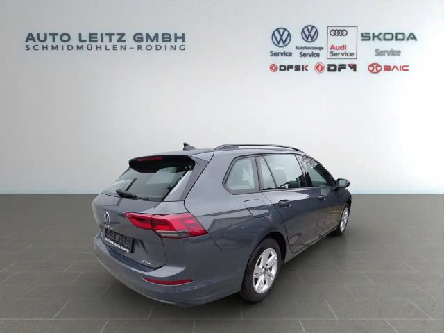 Volkswagen Golf 1.5 eTSI DSG Life Variant