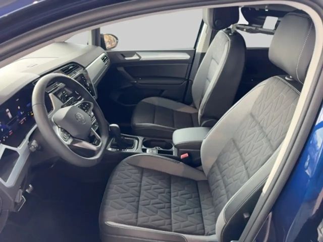 Volkswagen Touran 2.0 TDI DSG IQ.Drive