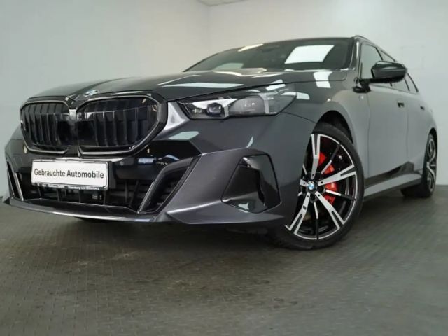 BMW 540 540d M-Sport Touring xDrive