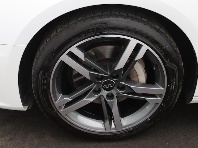 Audi A4 40 TFSI Avant S-Line S-Tronic