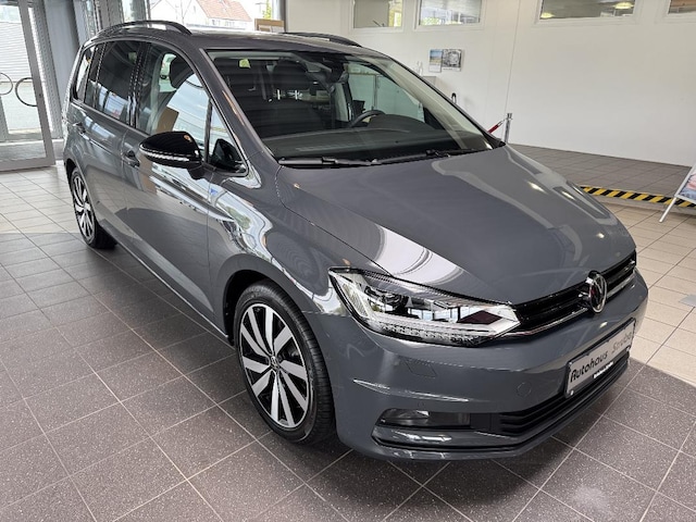 Volkswagen Touran 1.5 TSI DSG Family Style