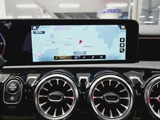 Mercedes-Benz A 200 AMG Line