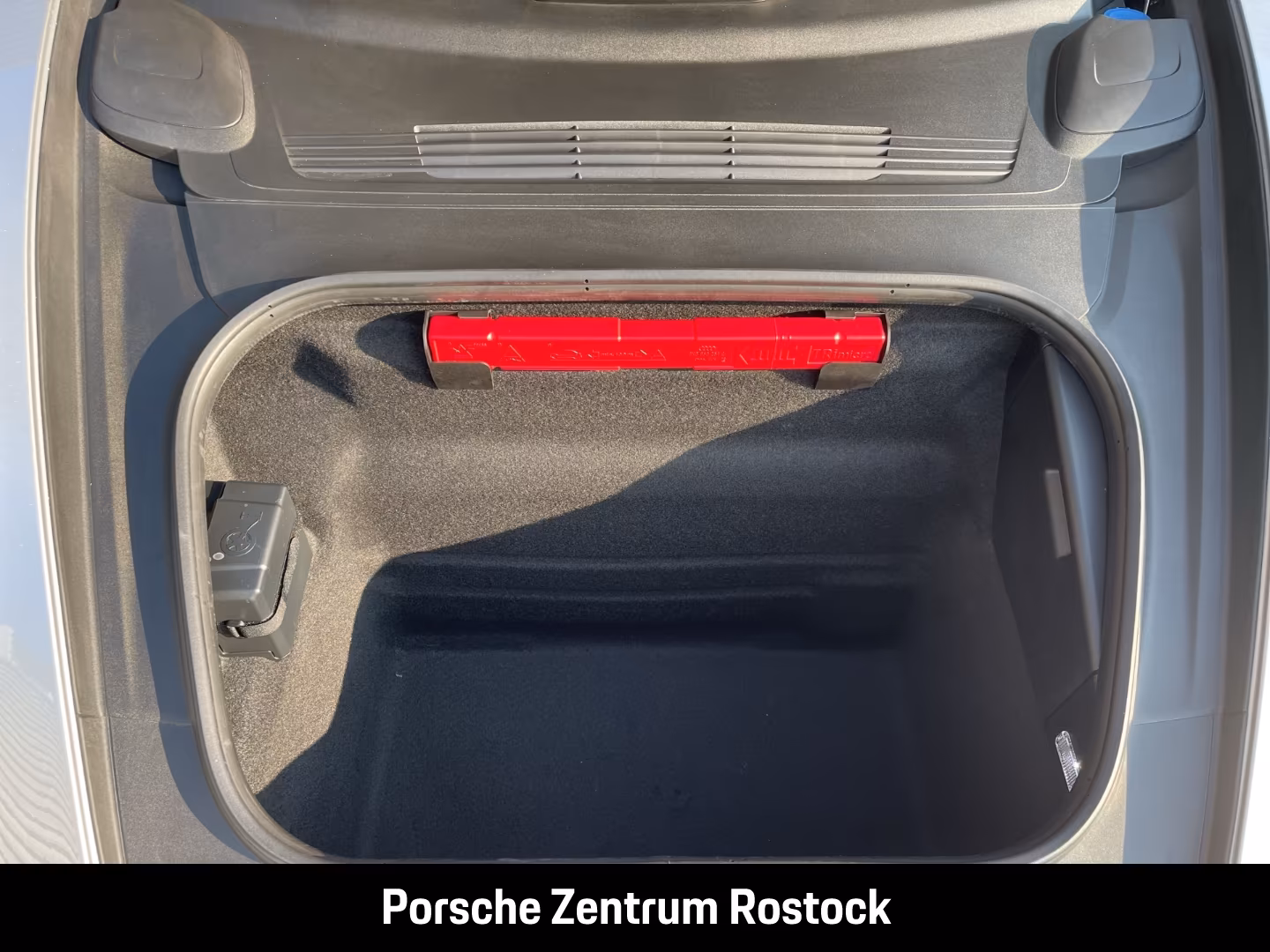 Porsche 911 992 Cabriolet Carrera GTS