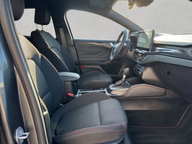 Ford Focus EcoBoost ST Line Wagon