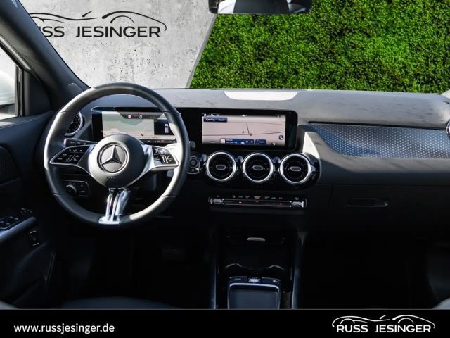 Mercedes-Benz GLA 180 Progressive