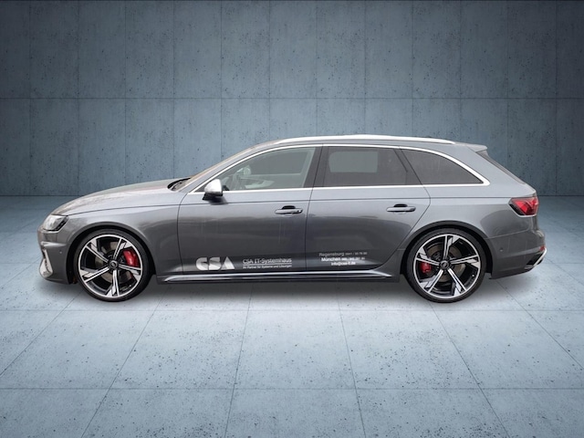 Audi RS4 Avant Quattro