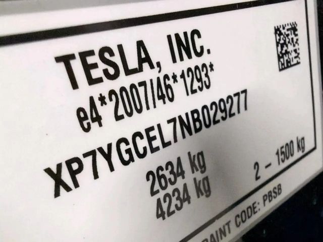 Tesla Model Y AWD Dual Motor Performance