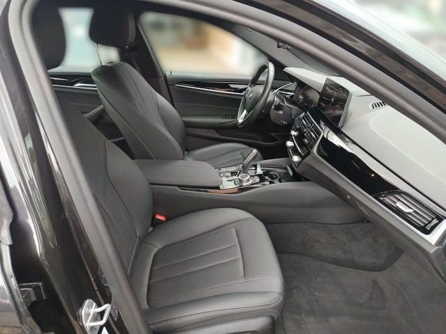 BMW 520 520d Sedan