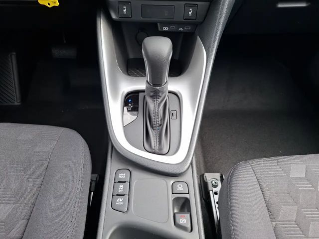 Mazda 2 Mazda 2 1.5 Hybrid Center-Line Automatik / Klima /