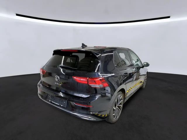 Volkswagen Golf 1.5 eTSI DSG Move