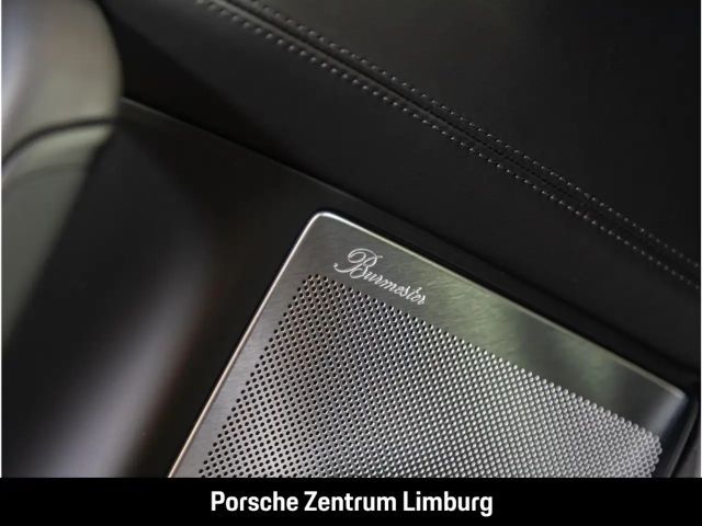 Porsche 992 Carrera Coupé