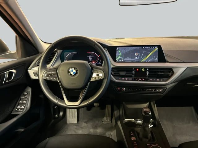 BMW 118 118i Advantage pakket Sedan