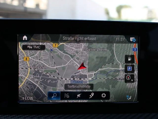 Mercedes-Benz A 180 A 180 d