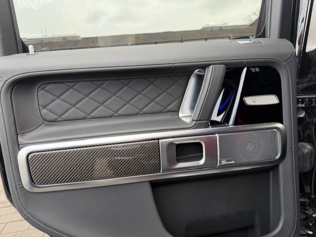 Mercedes-Benz AMG G -CARBON-Schiebedach-SUPERIOR Line Interi