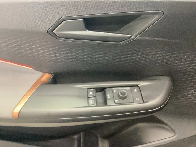 Cupra Born KAMERA W-PUMPE NAVI SITZHZG PILOT-M ACC