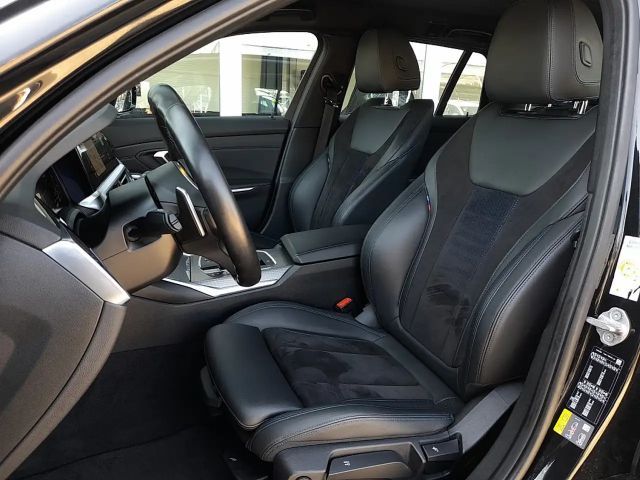 BMW 330 330e M-Sport Touring