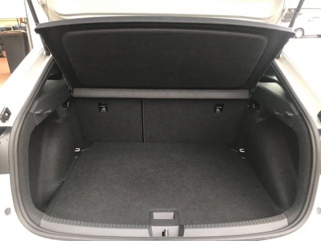 Volkswagen Taigo 1.5 TSI DSG R-Line