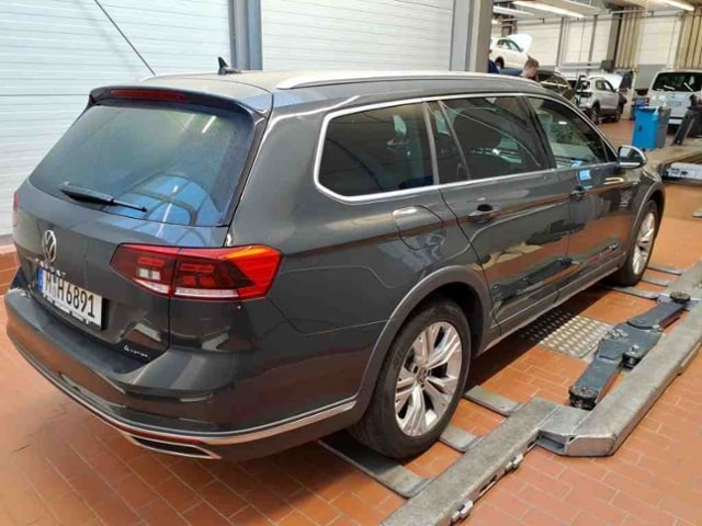 Volkswagen Passat 2.0 TDI DSG Variant