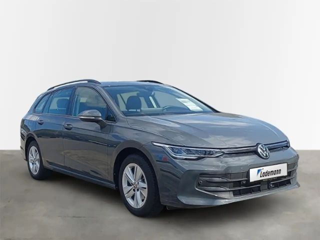 Volkswagen Golf 1.5 TSI Golf VIII Variant