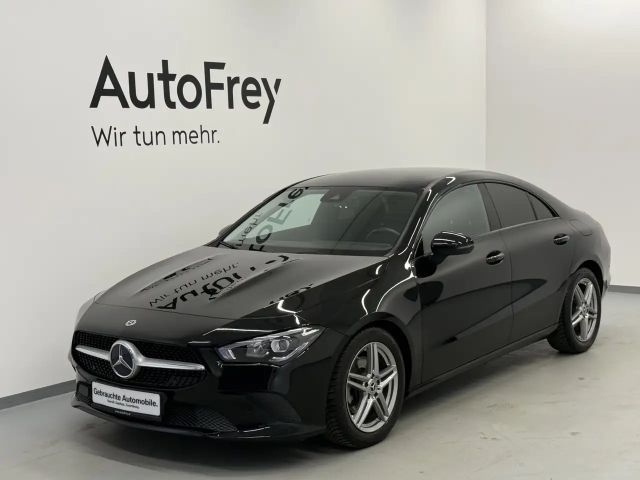 Mercedes-Benz CLA 180 CLA 180 d Coupé