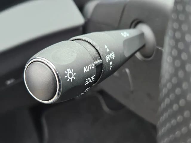 Opel Astra Edition Hybrid Innovation