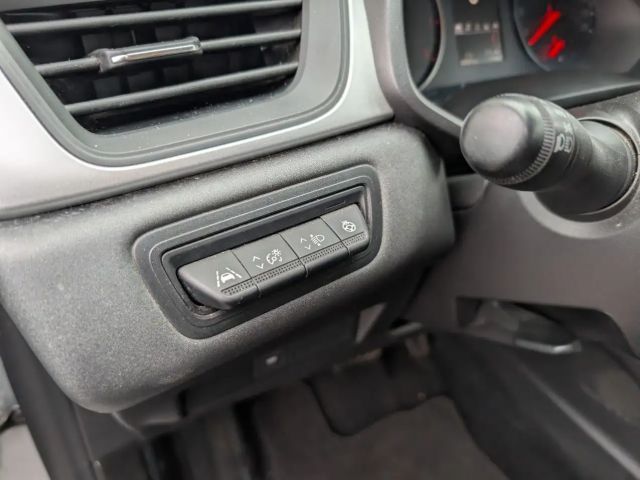 Renault Captur Business Line TCe 140