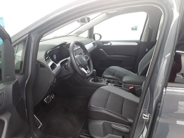 Volkswagen Touran 1.5 TSI DSG IQ.Drive