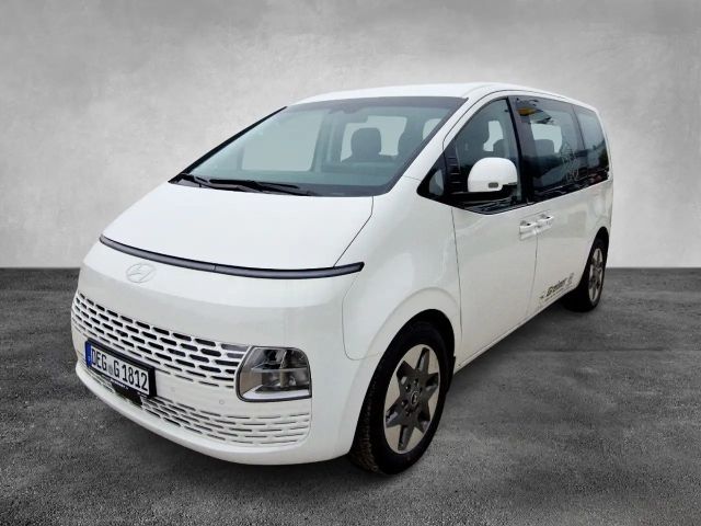 Hyundai Staria Trend