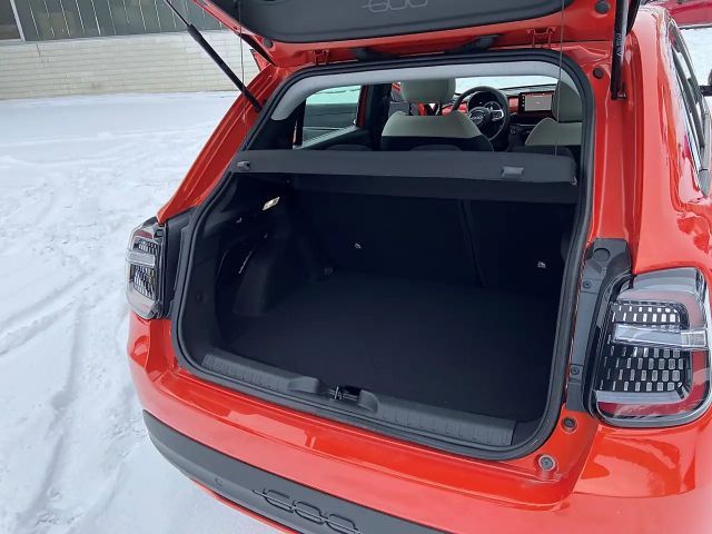 Fiat 600e Hybrid 100 6-Gang eDCT