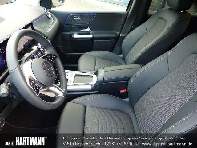 Mercedes-Benz B 180 Progressive Sedan