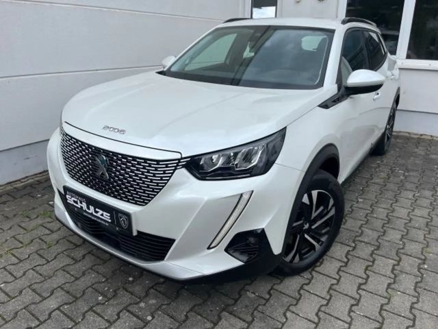 Peugeot E-2008 Allure Pack