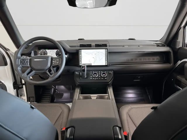 Land Rover Defender 90 D250 Dynamic SE