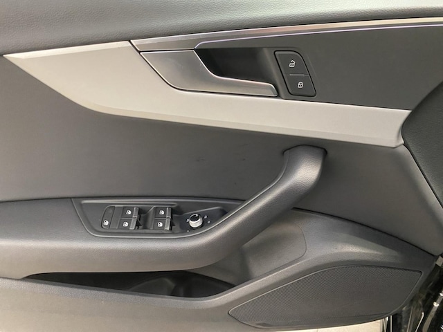 Audi A4 45 TFSI Avant Quattro S-Line S-Tronic