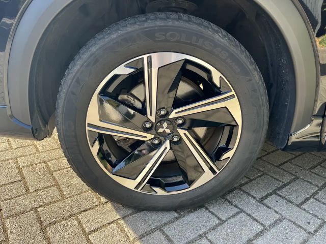 Mitsubishi Eclipse Cross 4WD