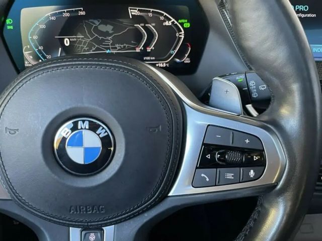 BMW 120 120d Sedan xDrive