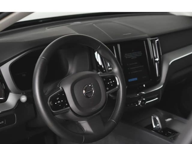 Volvo XC60 AWD Business Dark Plus