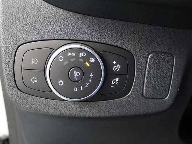 Ford Puma EcoBoost Titanium