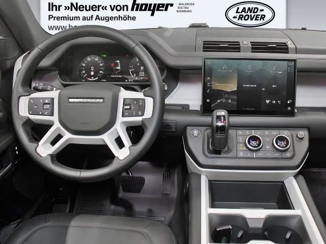Land Rover Defender D300 Dynamic HSE