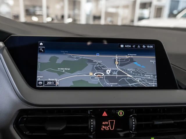 BMW 118 118i Advantage pakket Sedan