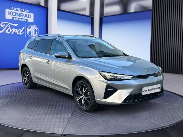 MG MG5 Luxury Standard range