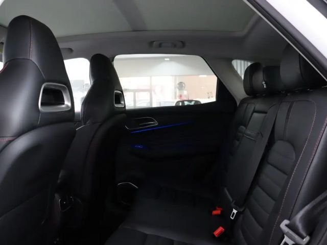 MG EHS Luxury PHEV