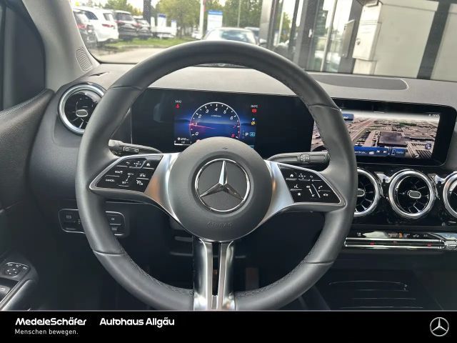 Mercedes-Benz B 200 Progressive