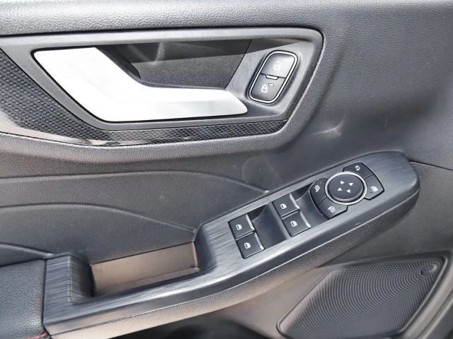 Ford Kuga EcoBoost ST Line