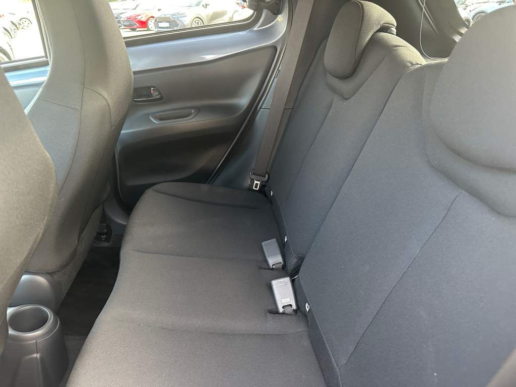 Toyota Aygo X 5-deurs Basis Team D