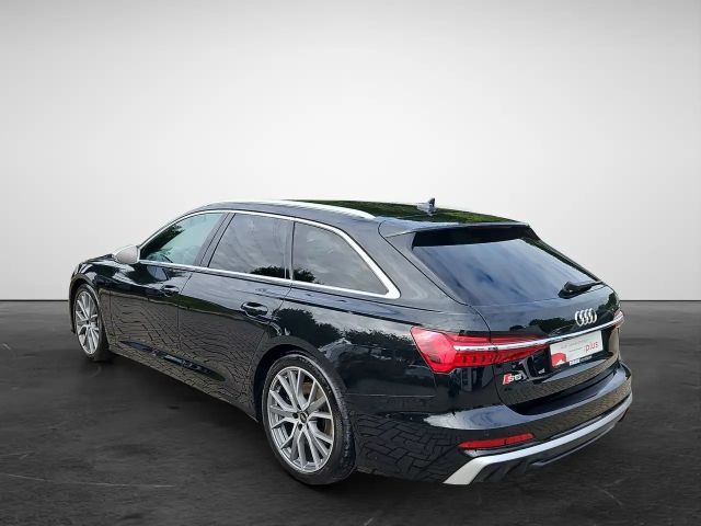 Audi S6 Avant Quattro