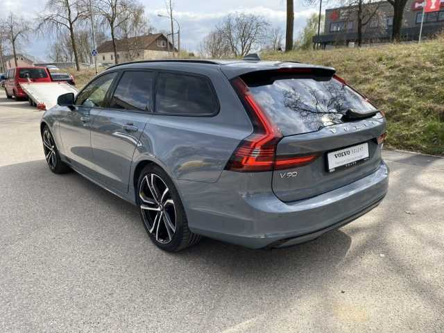 Volvo V90 AWD Dark Plus Recharge T6