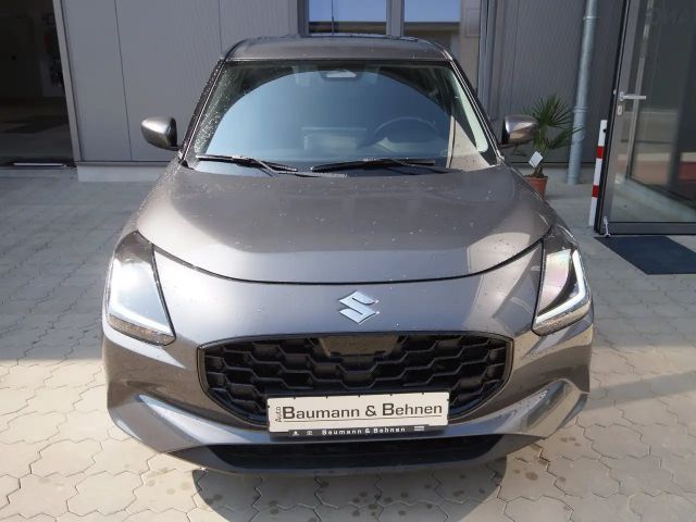 Suzuki Swift Club Hybrid