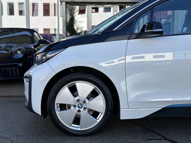 BMW i3 Sedan