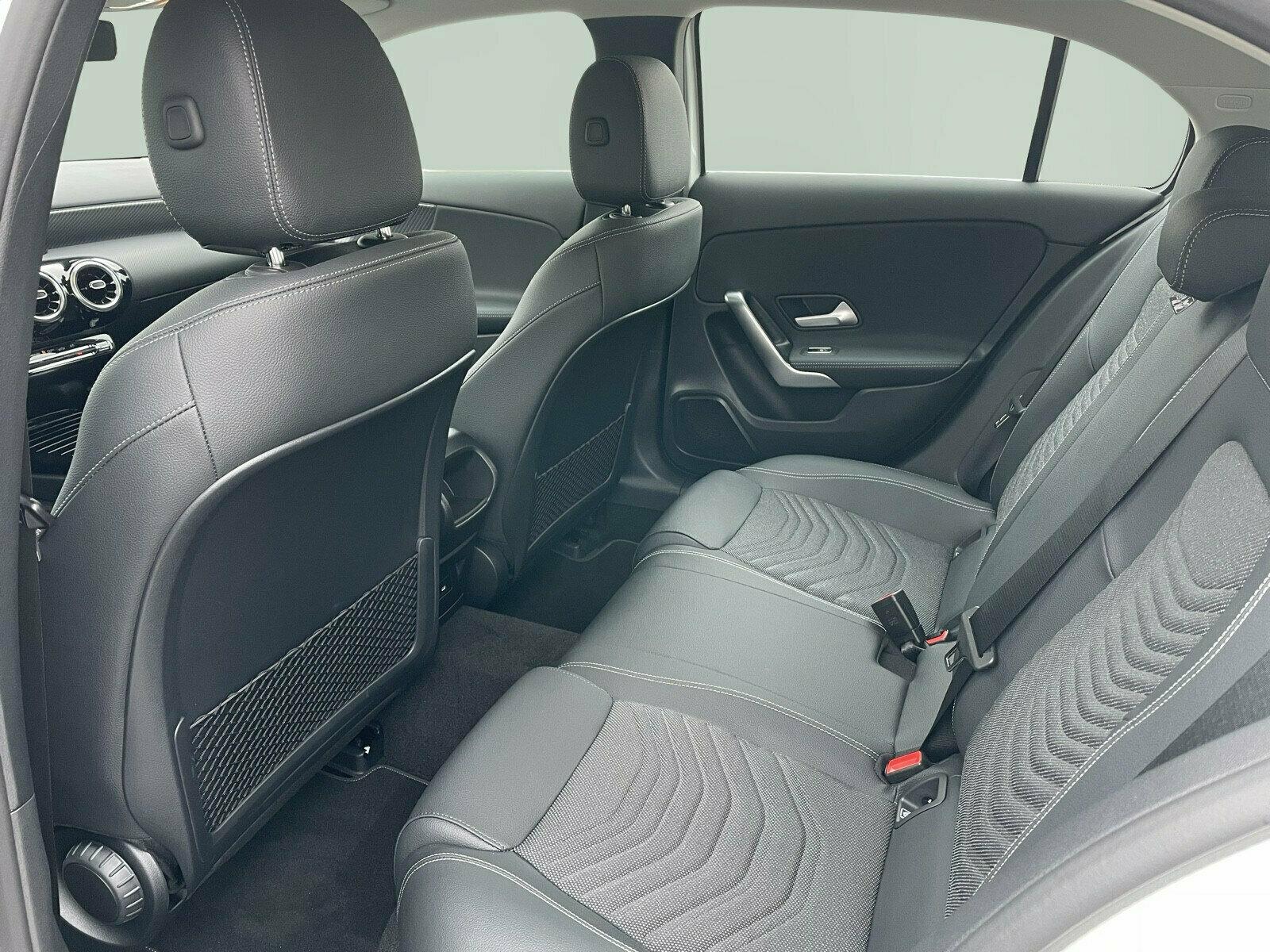 Mercedes-Benz A 200 Progressive